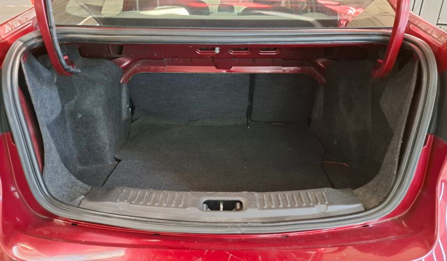 Ford Fiesta Kinetic Design 1.6 S PLUS Sedan 2014
