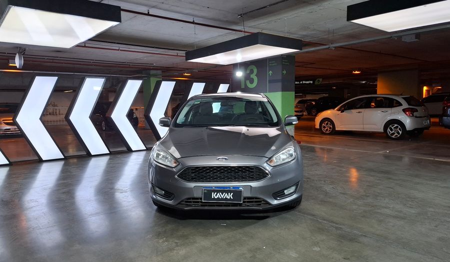 Ford Focus Iii 1.6 S Hatchback 2016