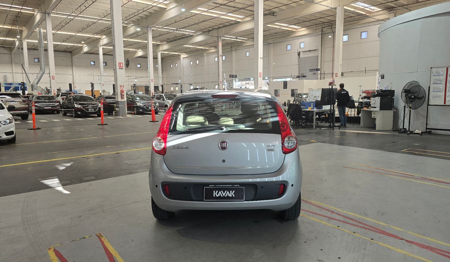 Fiat Palio 1.6 16V ESSENCE Hatchback 2013