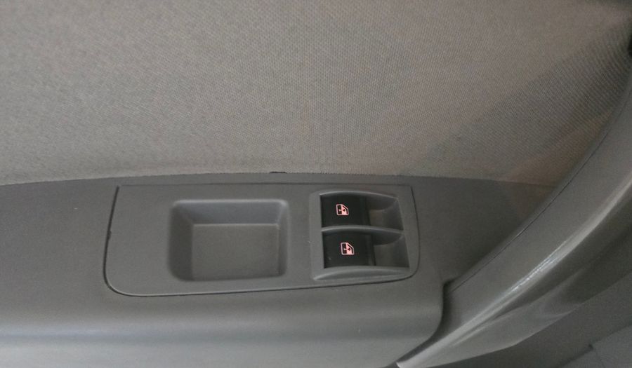 Fiat Palio 1.6 16V ESSENCE Hatchback 2013