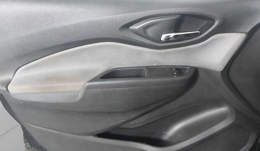 Chevrolet Onix MPFI LT Hatchback 2019