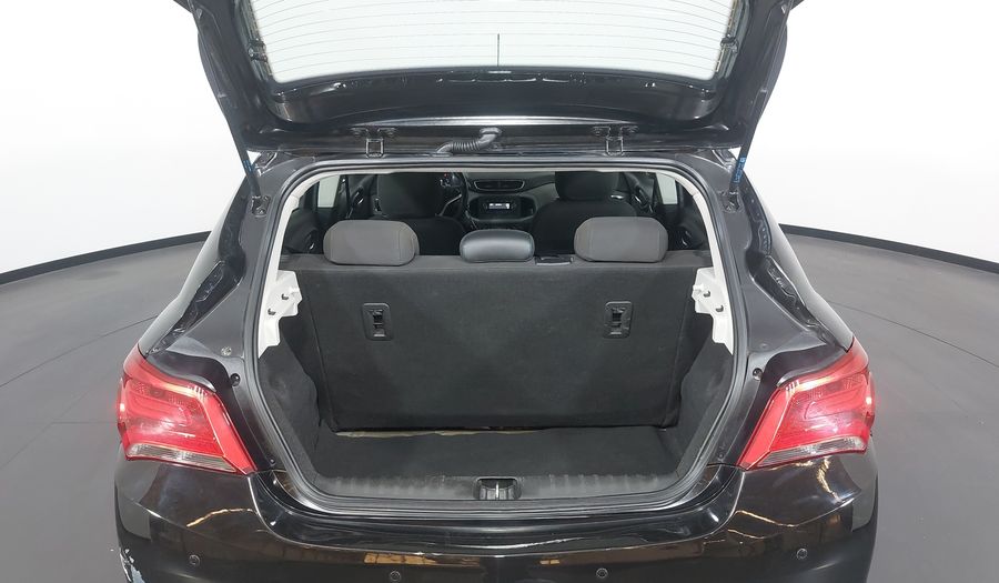 Chevrolet Onix MPFI LT Hatchback 2019