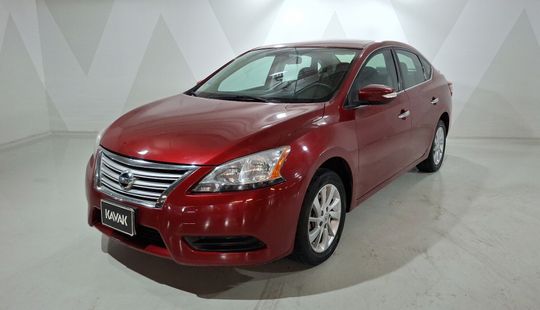 Nissan • Sentra