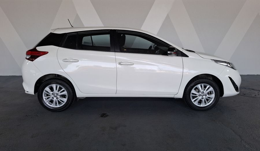 Toyota Yaris 1.5 S AUTO Hatchback 2019