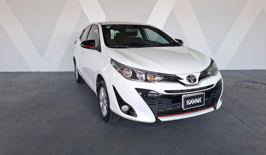 Toyota Yaris 1.5 S AUTO Hatchback 2019