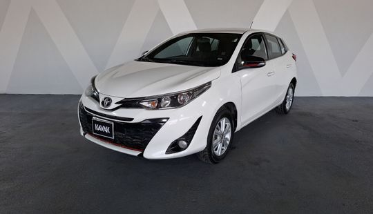Toyota • Yaris