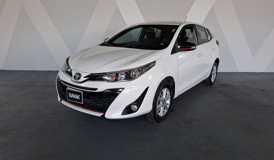 Toyota Yaris 1.5 S AUTO Hatchback 2019