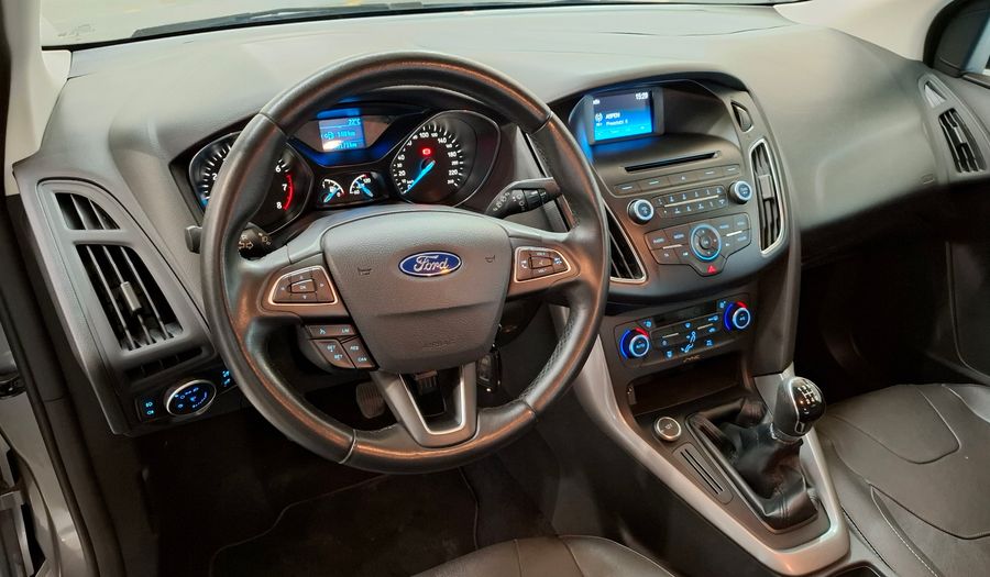Ford Focus Iii 2.0 SE Hatchback 2015