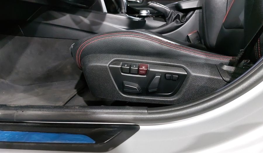 Bmw Serie 3 3.0 335IA SPORT LINE Sedan 2015