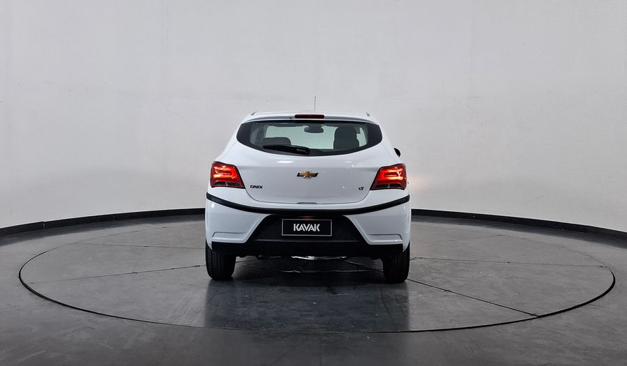 Chevrolet Onix 1.4 LT Hatchback 2018
