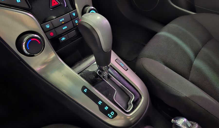 Chevrolet Cruze 2.0 LT AT Hatchback 2015