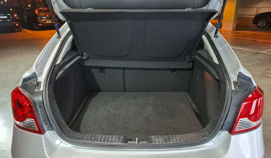 Chevrolet Cruze 2.0 LT AT Hatchback 2015