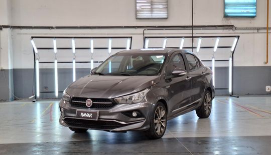 Fiat • Cronos