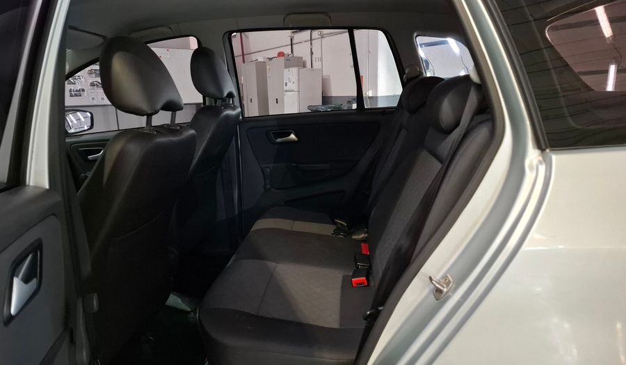 Volkswagen Suran 1.6 COMFORTLINE Wagon 2014