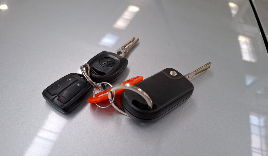 Volkswagen Suran 1.6 COMFORTLINE Wagon 2014