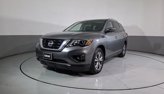 Nissan • Pathfinder