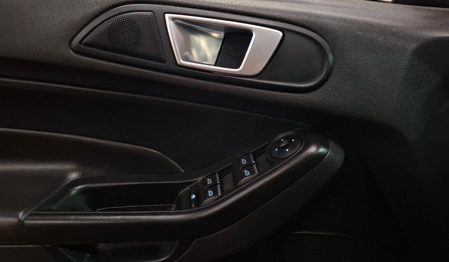 Ford Fiesta Kinetic Design 1.6 TITANIUM POWERSHIFT Hatchback 2018
