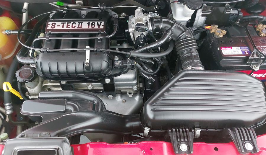 Chevrolet Spark 1.2 LT B MT Hatchback 2015
