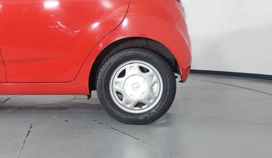 Chevrolet Spark 1.2 LT B MT Hatchback 2015