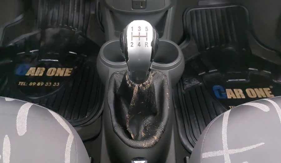 Chevrolet Spark 1.2 LT B MT Hatchback 2015