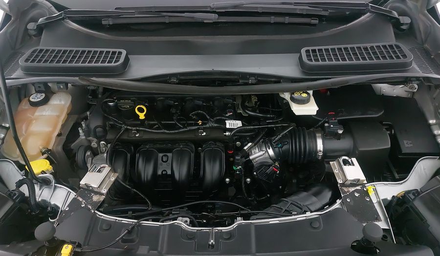 Ford Escape 2.5 TREND ADVANCE I4 AT Suv 2015