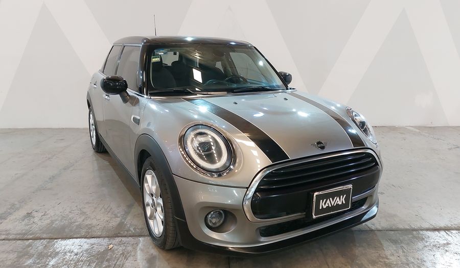 Mini Cooper 1.5 COOPER CHILI DCT Hatchback 2021