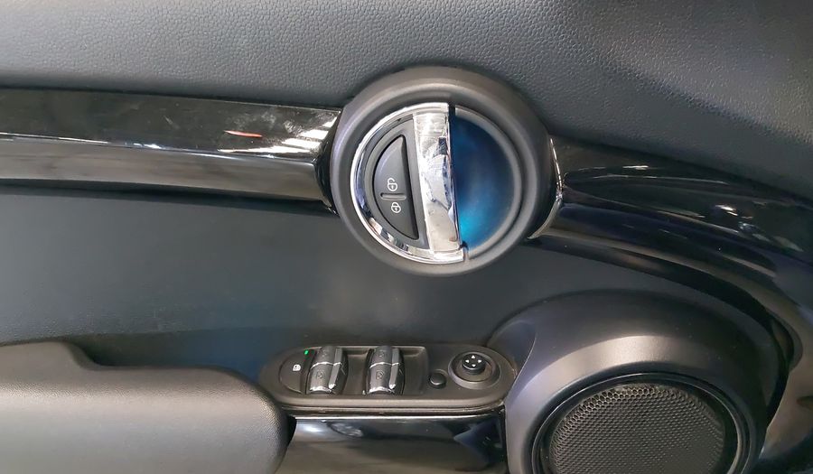 Mini Cooper 1.5 COOPER CHILI DCT Hatchback 2021