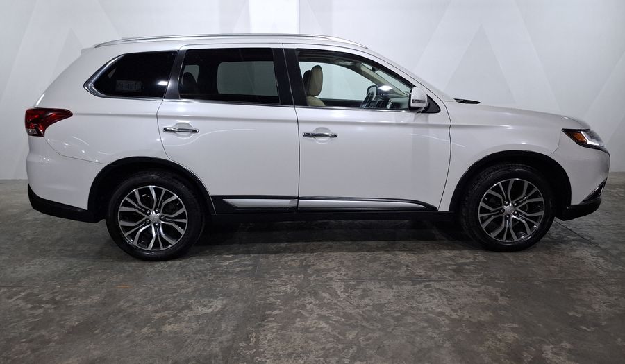 Mitsubishi Outlander 2.4 LIMITED Suv 2017
