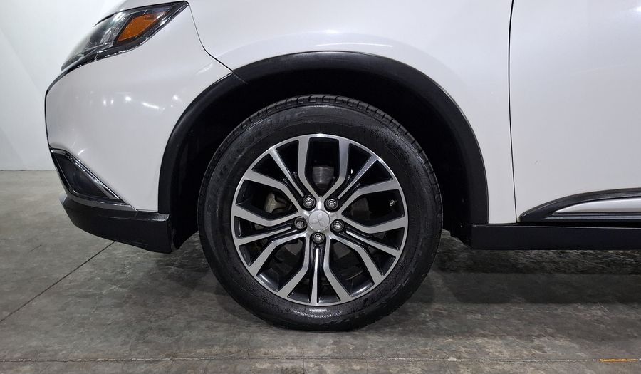 Mitsubishi Outlander 2.4 LIMITED Suv 2017