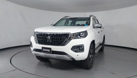 Peugeot • Landtrek