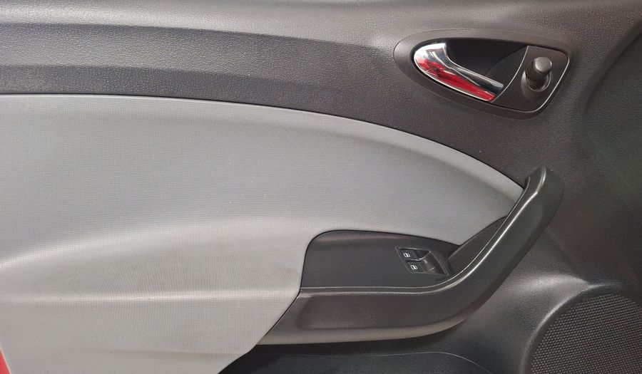 Seat Ibiza 1.6 REFERENCE 4 PTAS DSG Hatchback 2015