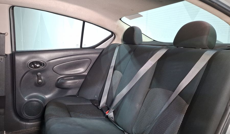 Nissan Versa 1.6 DRIVE Sedan 2019