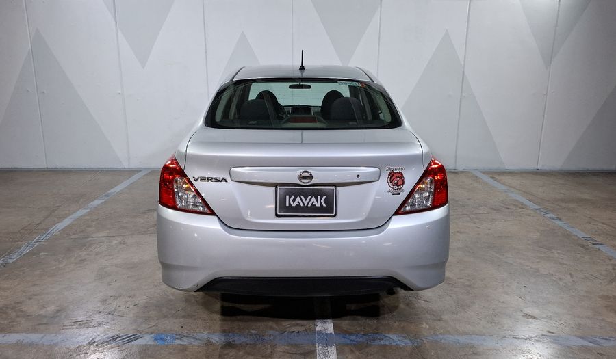 Nissan Versa 1.6 DRIVE Sedan 2019