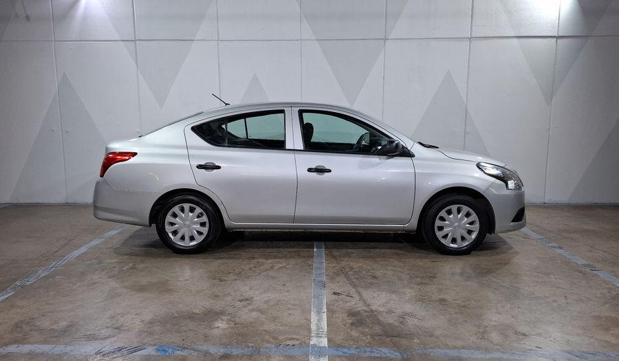 Nissan Versa 1.6 DRIVE Sedan 2019