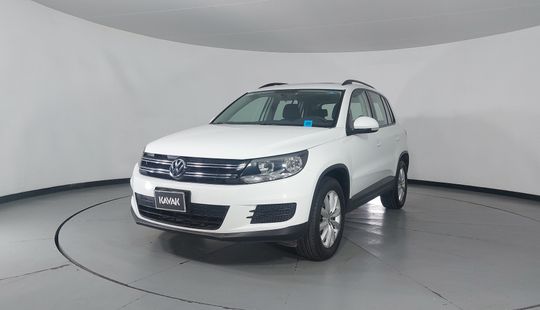 Volkswagen • Tiguan