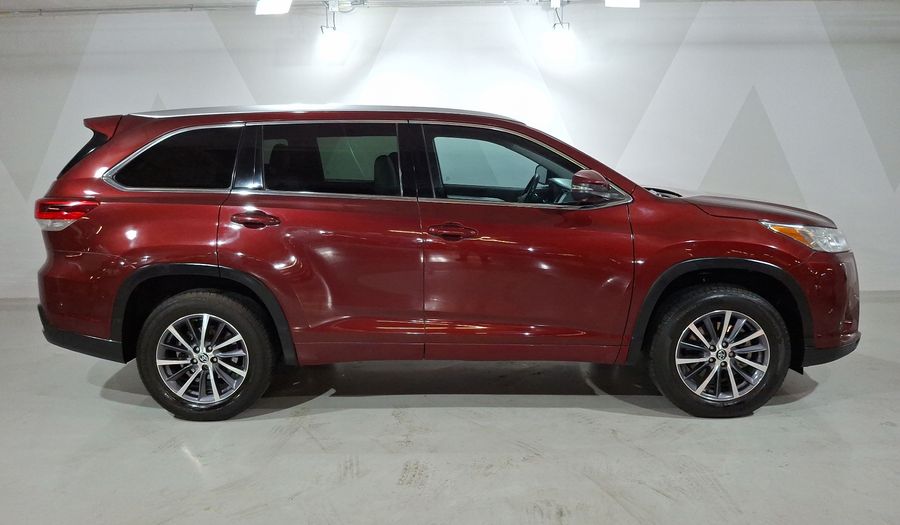 Toyota Highlander 3.5 XLE Suv 2017