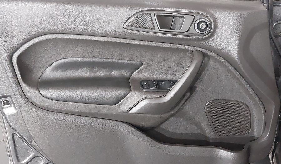 Ford Fiesta SEL SEDAN Sedan 2017