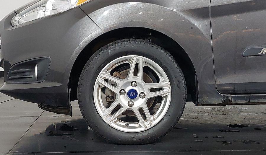 Ford Fiesta SEL SEDAN Sedan 2017