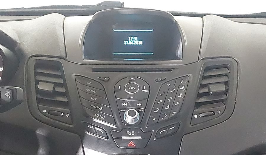 Ford Fiesta SEL SEDAN Sedan 2017
