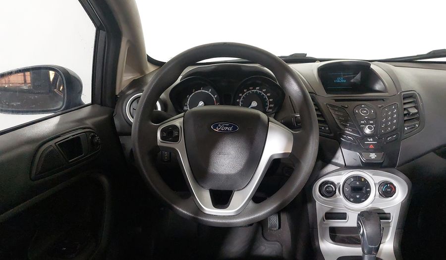 Ford Fiesta SEL SEDAN Sedan 2017