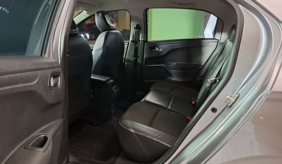 Peugeot 301 1.6 ALLURE PLUS Sedan 2018