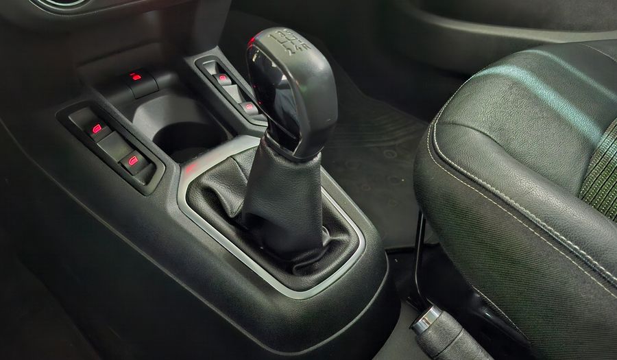 Peugeot 301 1.6 ALLURE PLUS Sedan 2018