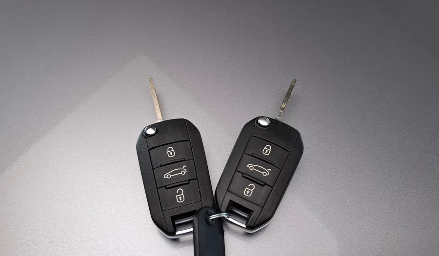 Peugeot 301 1.6 ALLURE PLUS Sedan 2018