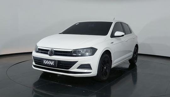 Volkswagen • Polo