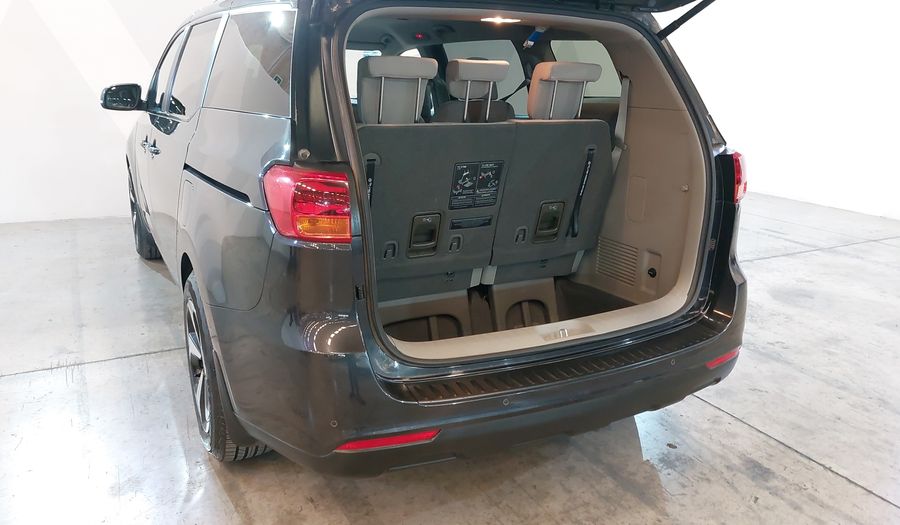 Kia Sedona 3.3 EX AUTO Minivan 2020