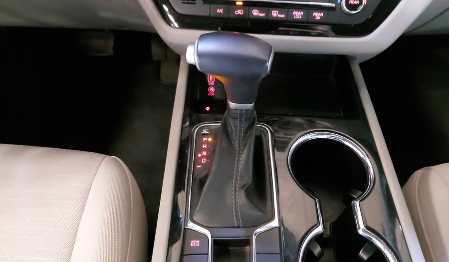 Kia Sedona 3.3 EX AUTO Minivan 2020