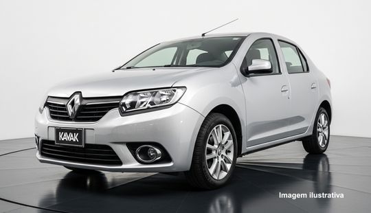 Renault • Logan