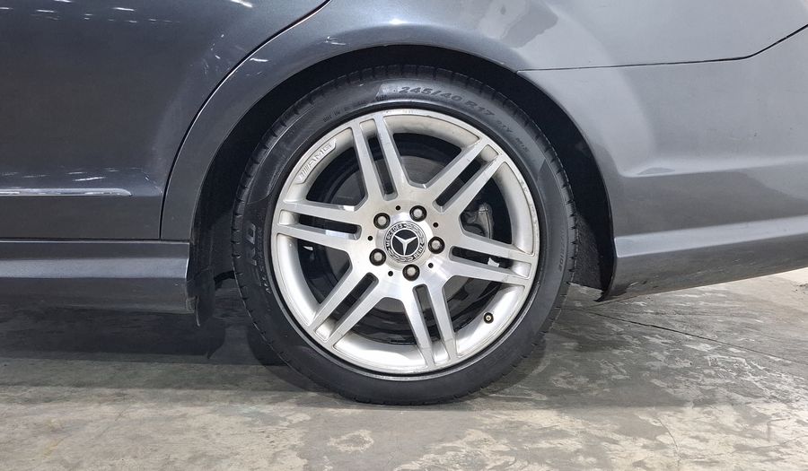 Mercedes Benz Clase C 3.0 300 SPORT AT Sedan 2010