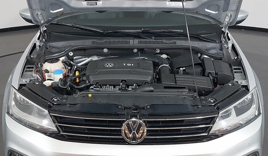 Volkswagen Jetta TSI HIGHLINE Sedan 2015