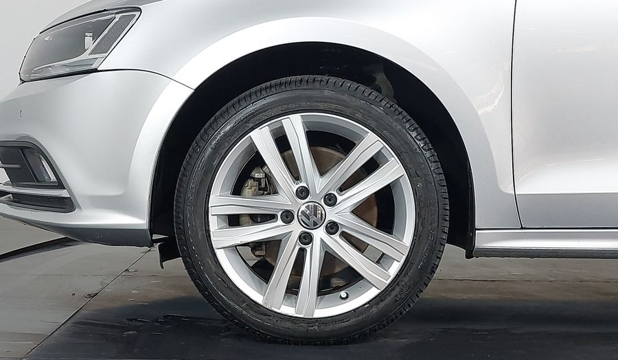 Volkswagen Jetta TSI HIGHLINE Sedan 2015